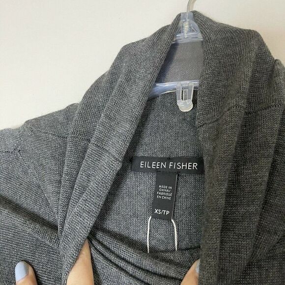 EILEEN FISHER Lyocell turtleneck gray long sleeve knit top size XS - Picture 5 of 5